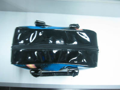 【專業(yè)開發(fā)生產(chǎn)旅行袋,戶外包及各類手袋,箱包產(chǎn)品?！績r格,廠家,圖片,牛津布袋,東莞市企石華駿手袋加工廠-