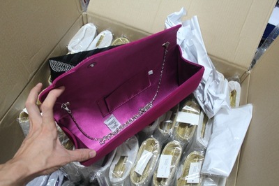 【2014 新款絨布燙鉆包 廣州白云區晚裝包燙鉆加工 專業晚裝包廠家】價格,廠家,圖片,晚宴包,廣州市常鴻箱包-